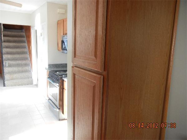 389 Riverside Street Lowell, MA 01854 - Photo 9 of 30 Gallery Image 9