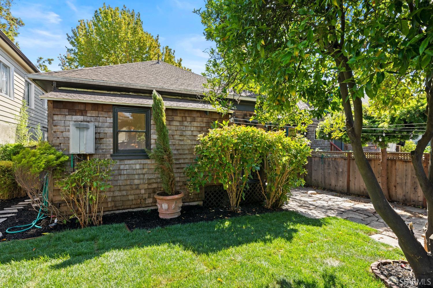 1639 Dwight Way Berkeley, CA 94703 - Photo 25 of 37