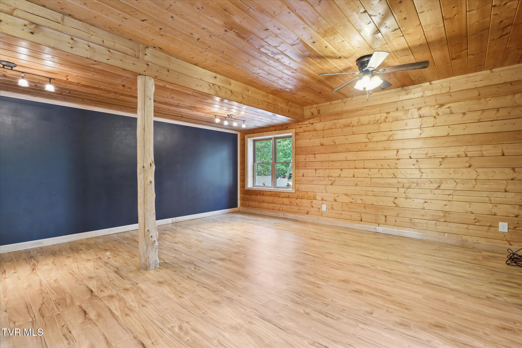 9245 Mendota Road Mendota, VA 24270 - Photo 21 of 42 *