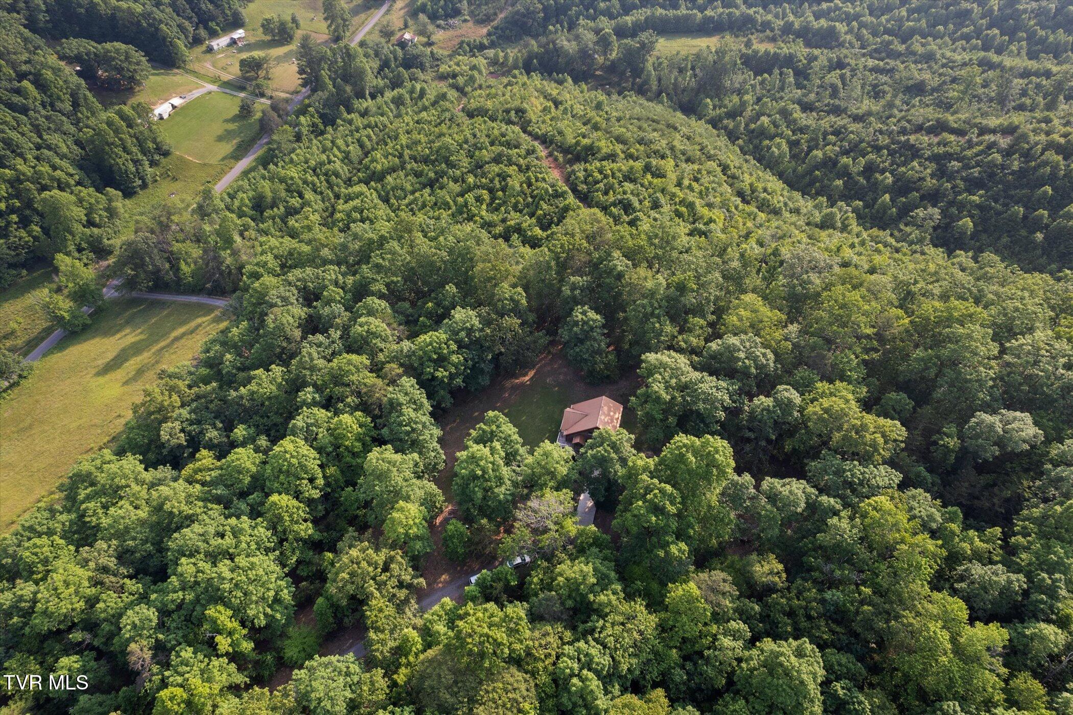 9245 Mendota Road Mendota, VA 24270 - Photo 31 of 42 *