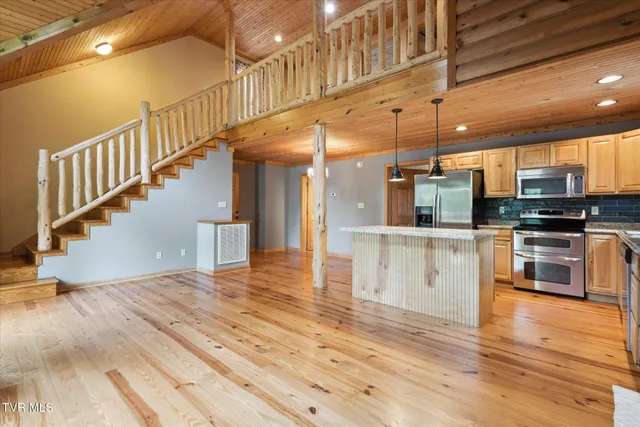 $675,000 | 9245 Mendota Road, Mendota, VA 24270