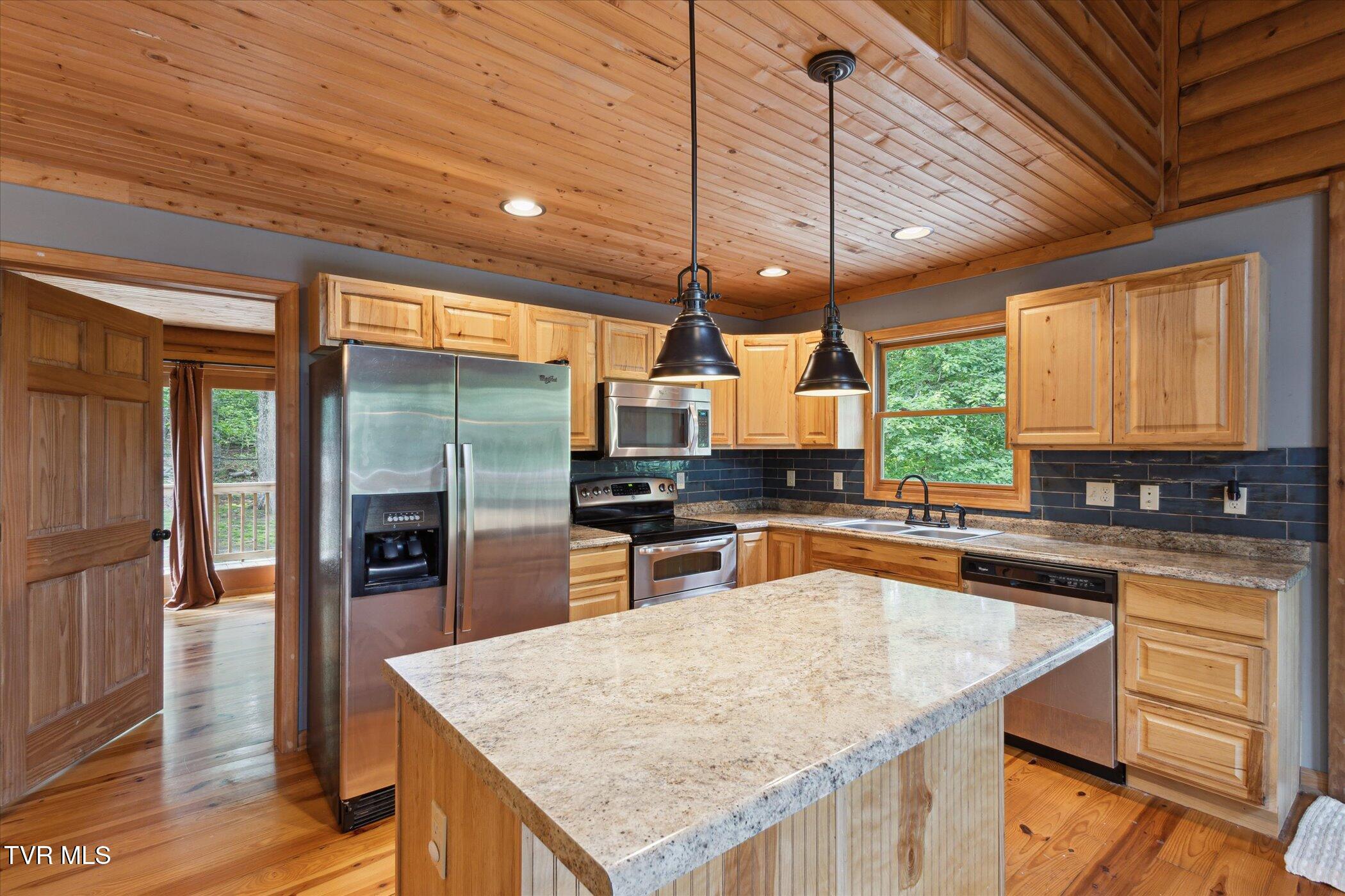 9245 Mendota Road Mendota, VA 24270 - Photo 9 of 42 *