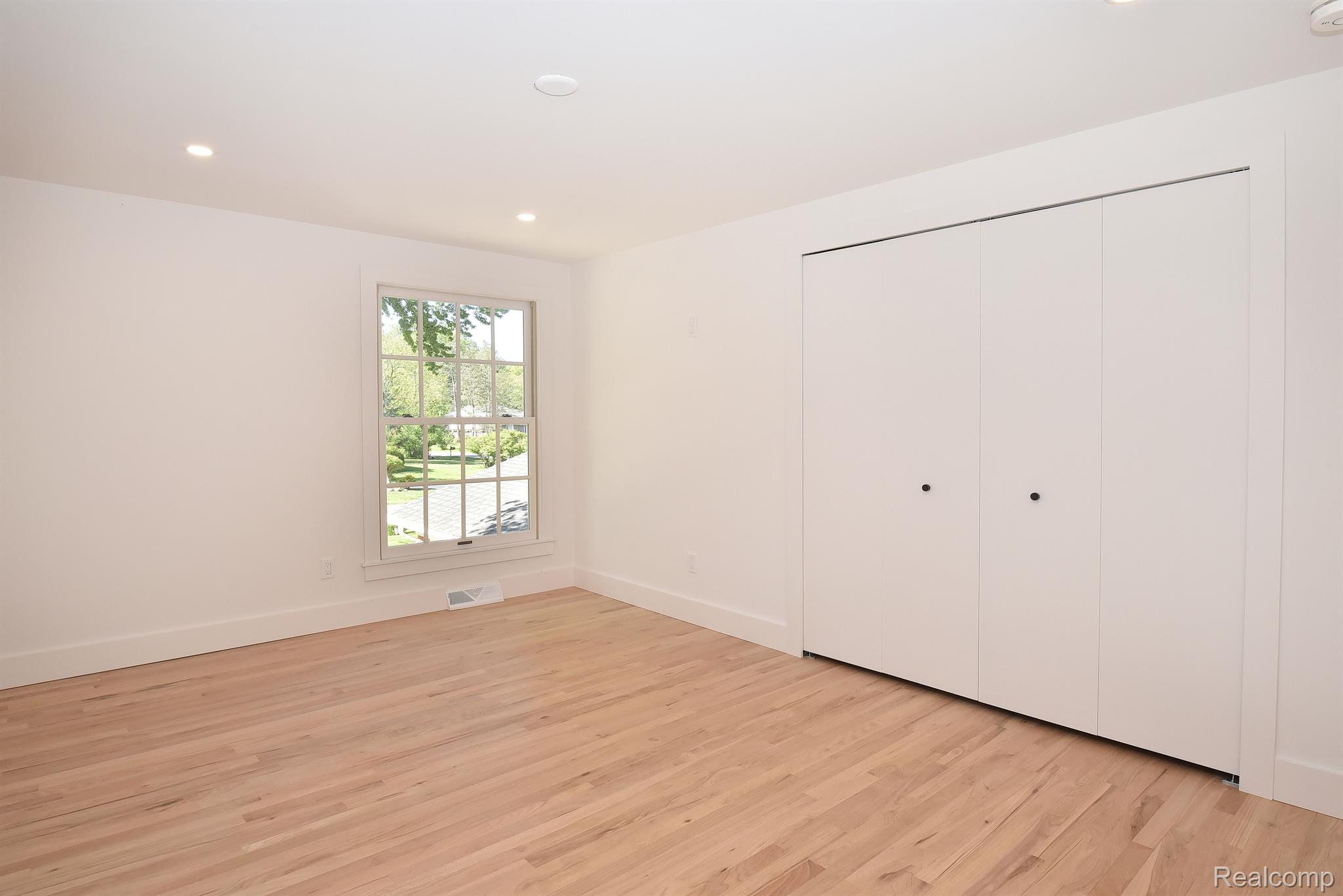 1654 Bracken Road Bloomfield Hills, MI 48302 - Photo 28 of 37 Gallery Image 28