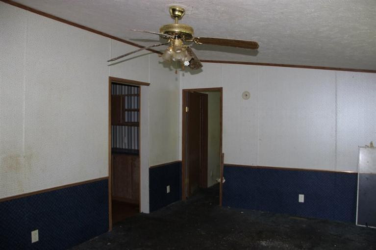 511 Click Branch Road Martin, KY 41649 - Photo 5 of 10 Photo 5