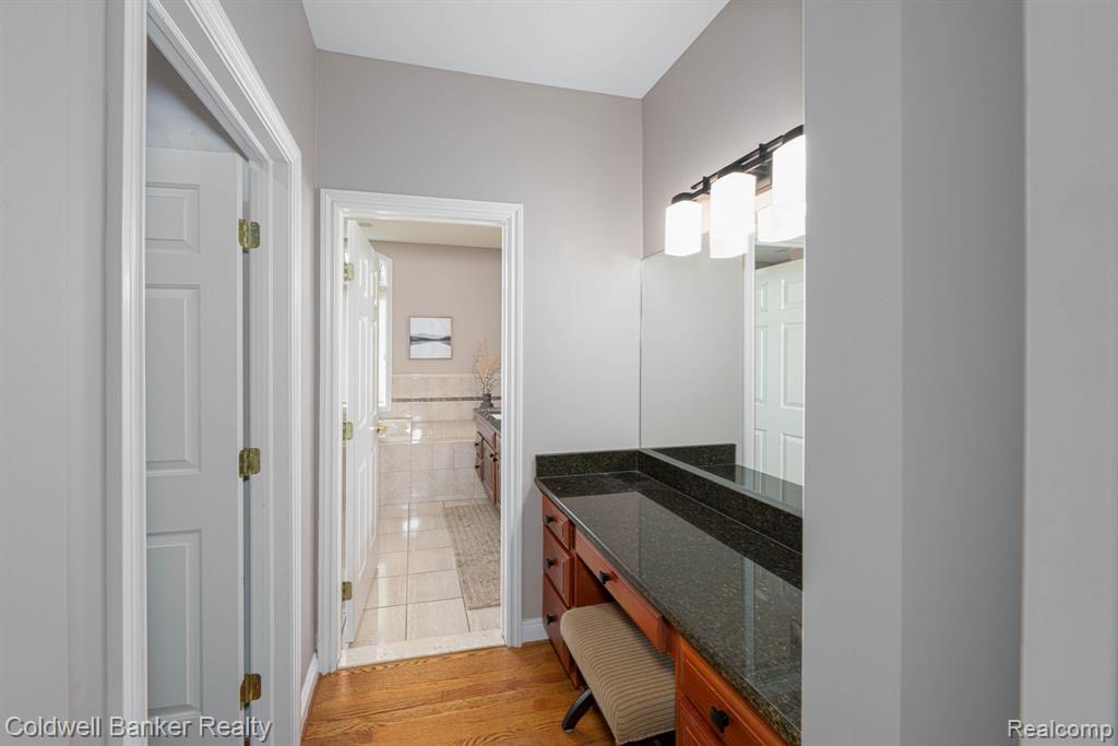 3849 Walnut Brook Drive Rochester Hills, MI 48309 - Photo 27 of 64
