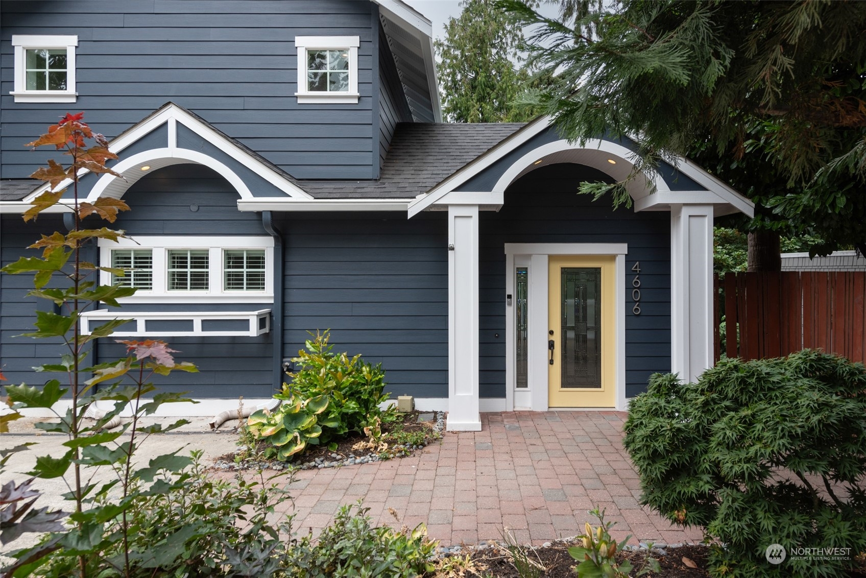 4606 Southwest Maple Way Seattle, WA 98136 - Photo 36 of 37 Gallery Image 36