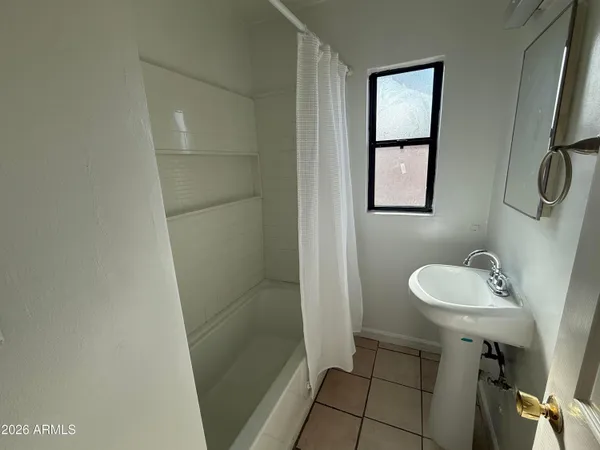 $1,275 | 1801 North 7th Avenue, Phoenix, AZ 85003