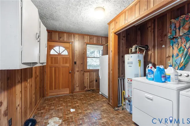 $269,995 | 8420 Centennial Road, Disputanta, VA 23842