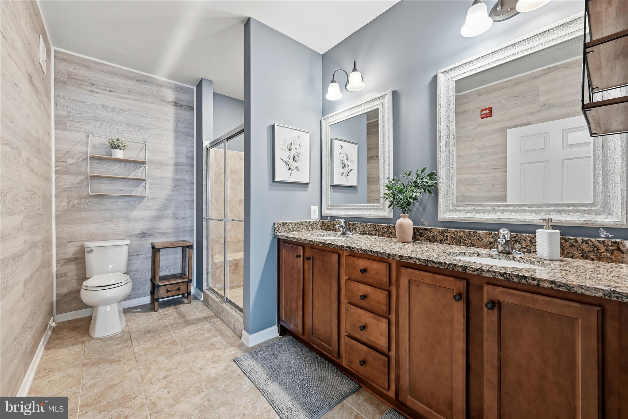 20655 Hope Spring Terrace, Unit 104 Ashburn, VA 20147 - Photo 12 of 40 Primary Bathroom