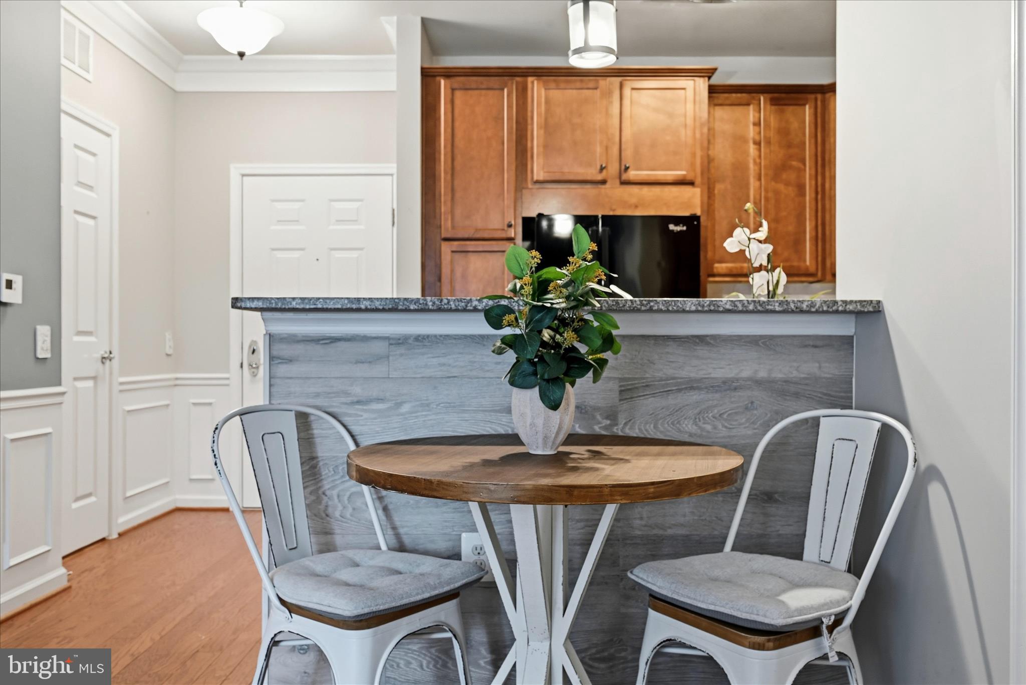 20655 Hope Spring Terrace, Unit 104 Ashburn, VA 20147 - Photo 5 of 40 Dining Area