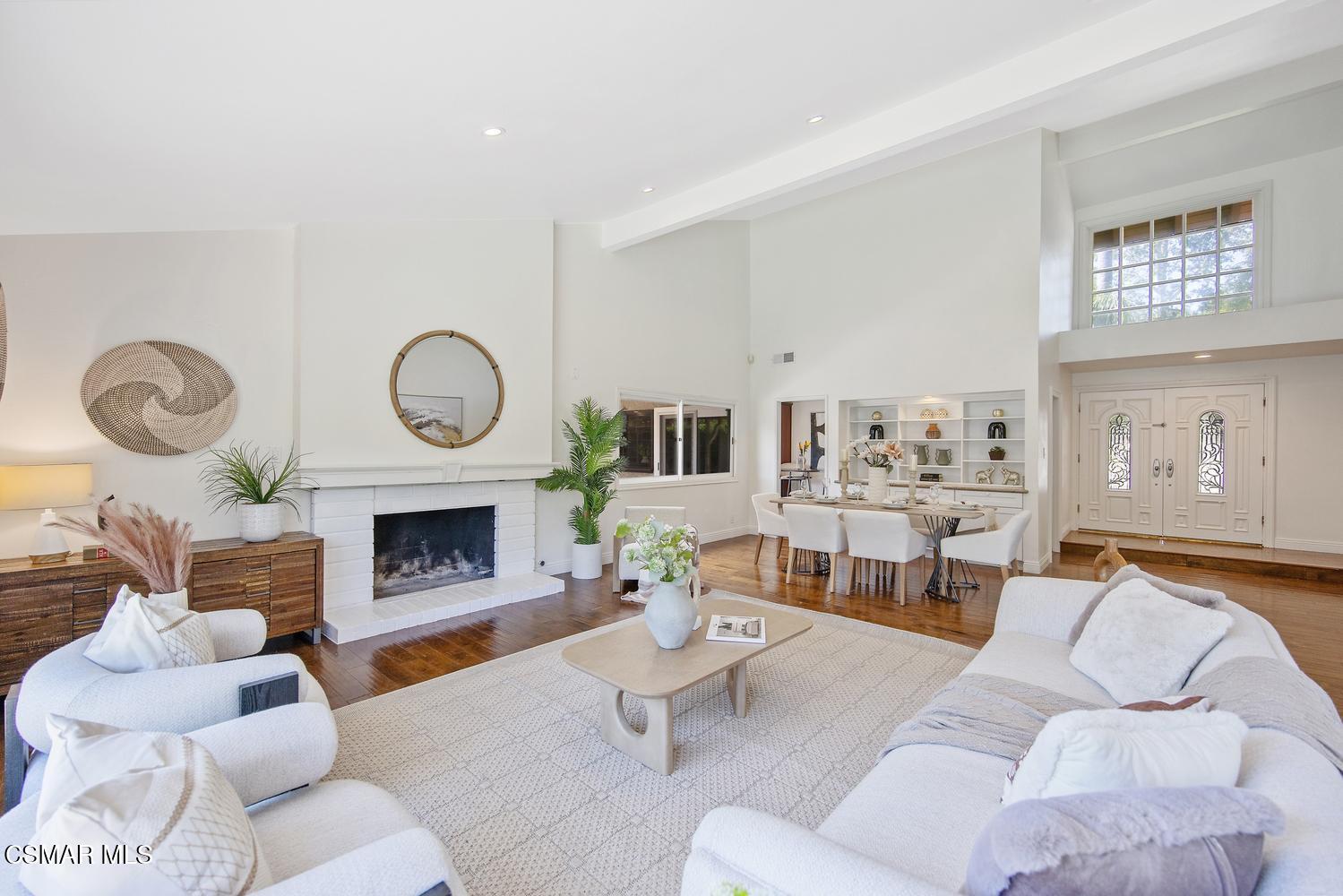 1832 Fallview Road Westlake Village, CA 91361 - Photo 11 of 41 living room