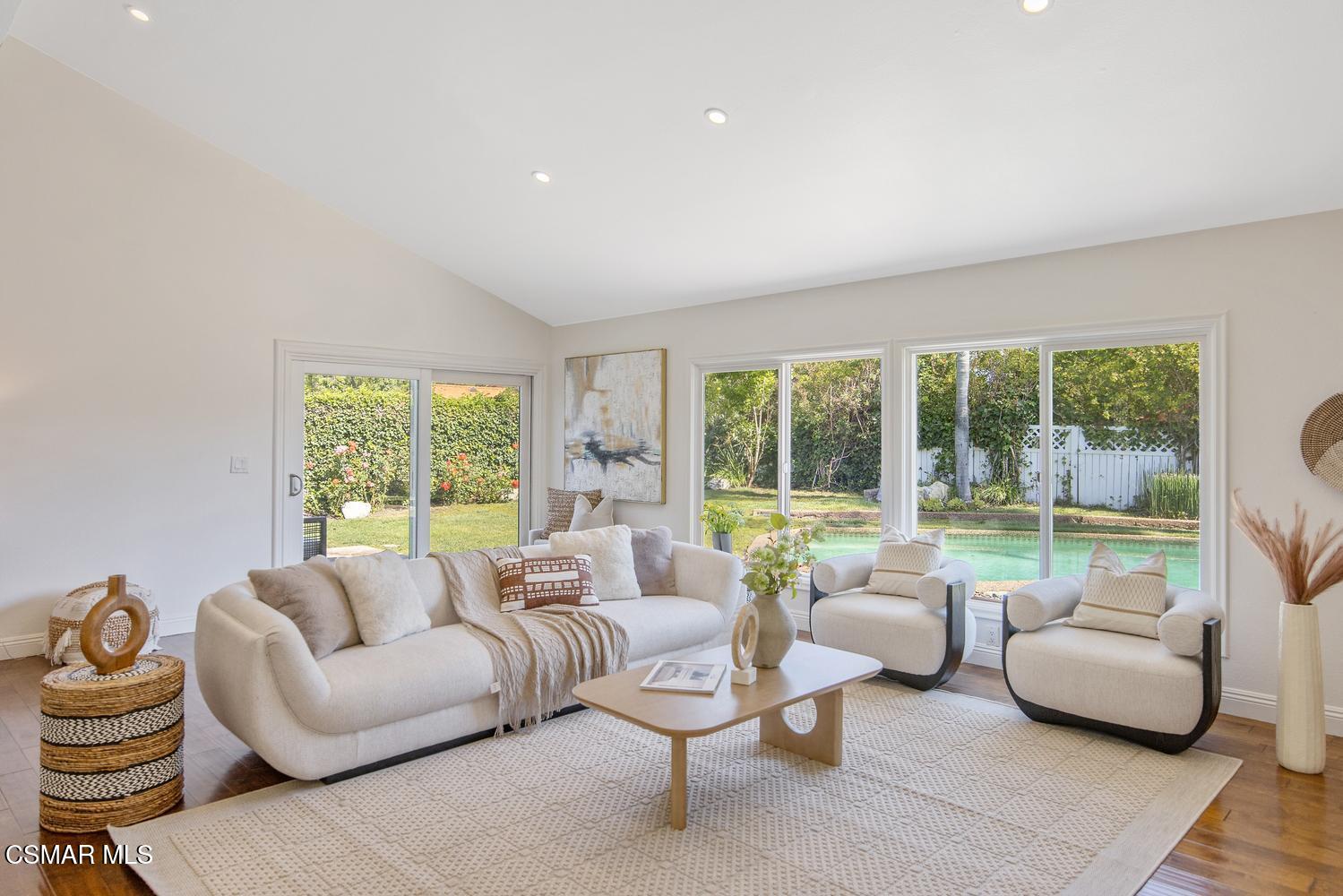 1832 Fallview Road Westlake Village, CA 91361 - Photo 13 of 41 living room