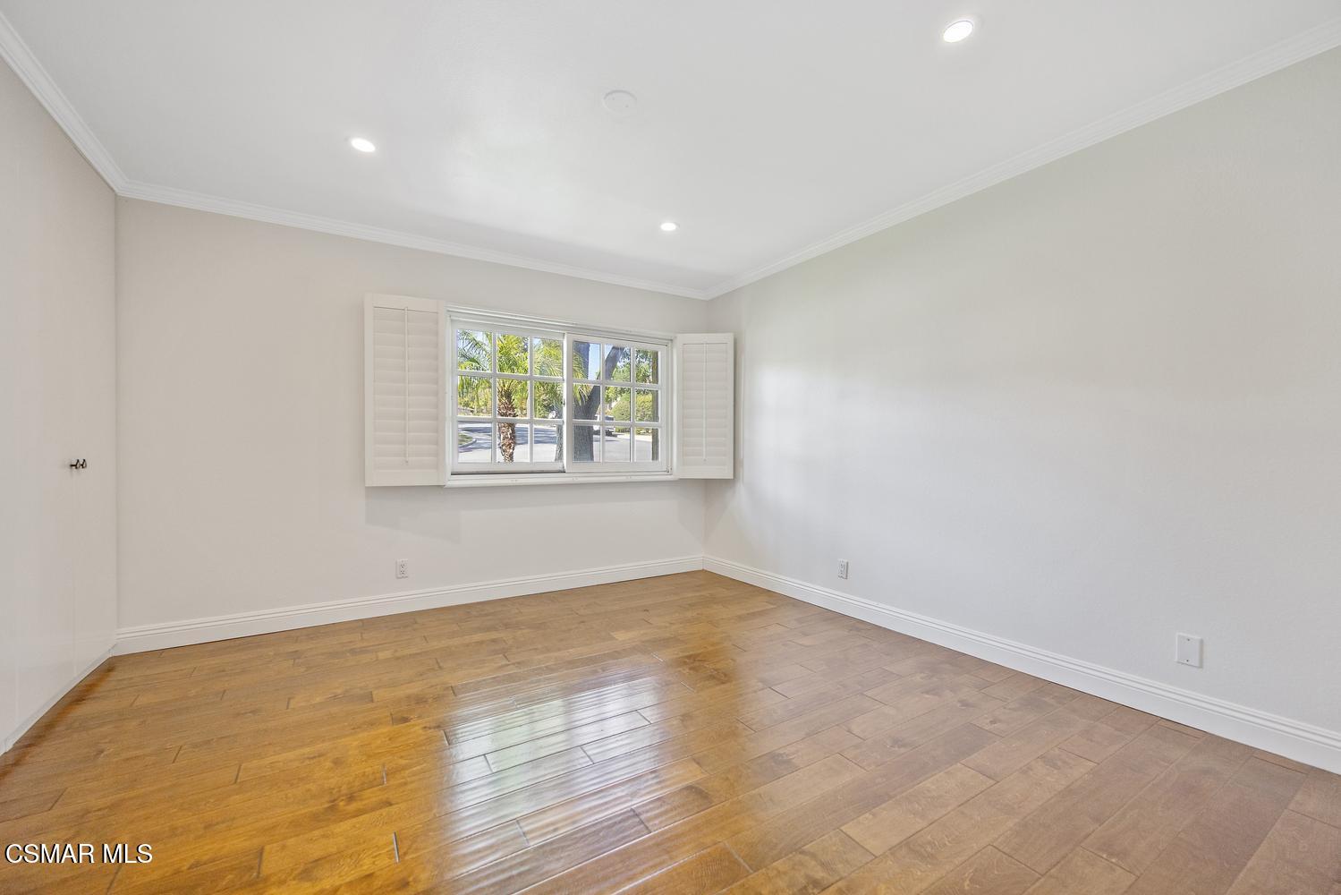 1832 Fallview Road Westlake Village, CA 91361 - Photo 26 of 41 2nd room