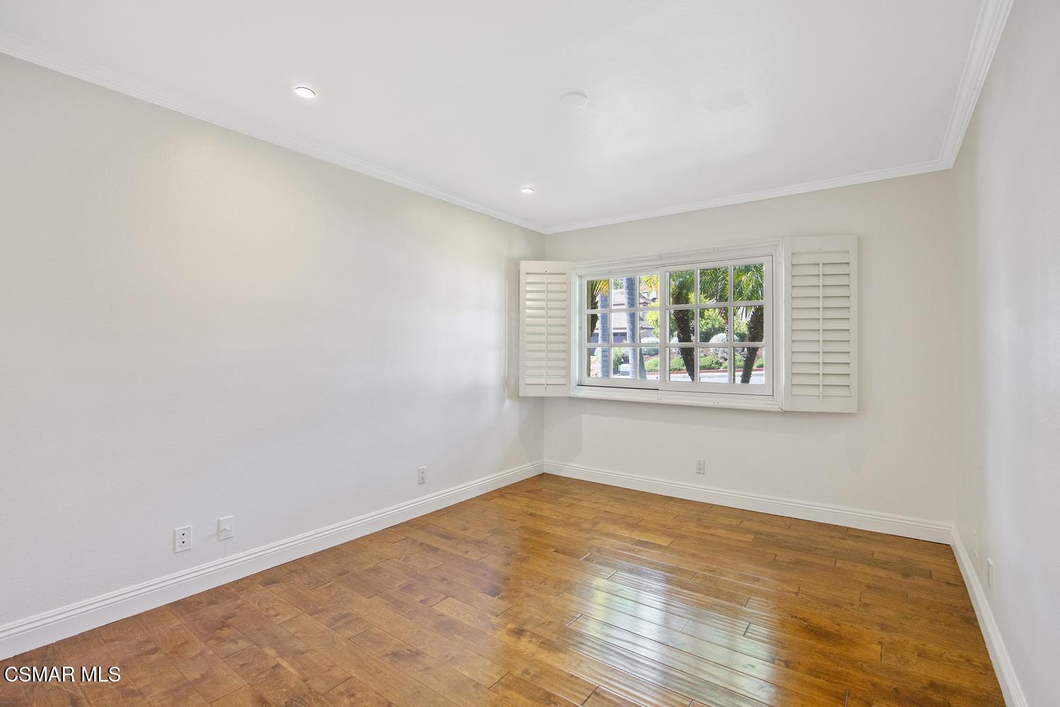1832 Fallview Road Westlake Village, CA 91361 - Photo 27 of 41 3rd room