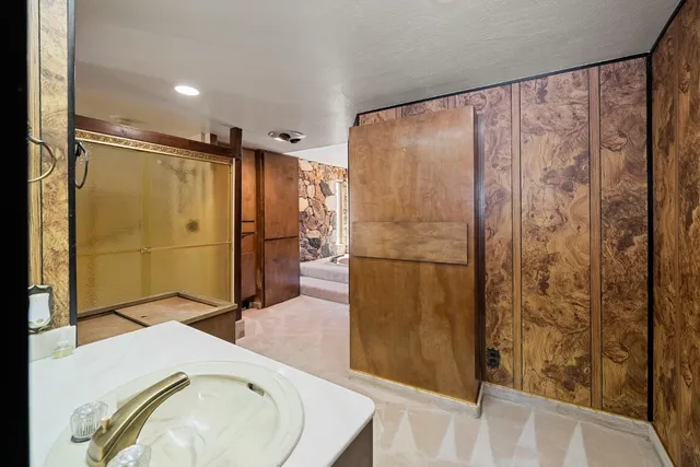 $805,000 | 1901 Wyehka Way, Mount Shasta, CA 96067