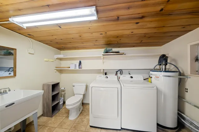 $805,000 | 1901 Wyehka Way, Mount Shasta, CA 96067