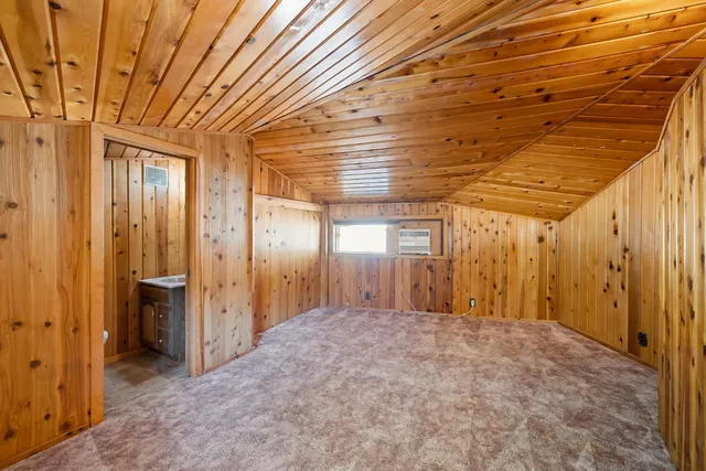 $805,000 | 1901 Wyehka Way, Mount Shasta, CA 96067