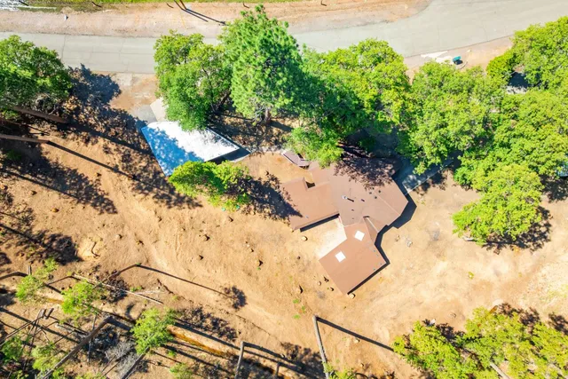 $805,000 | 1901 Wyehka Way, Mount Shasta, CA 96067