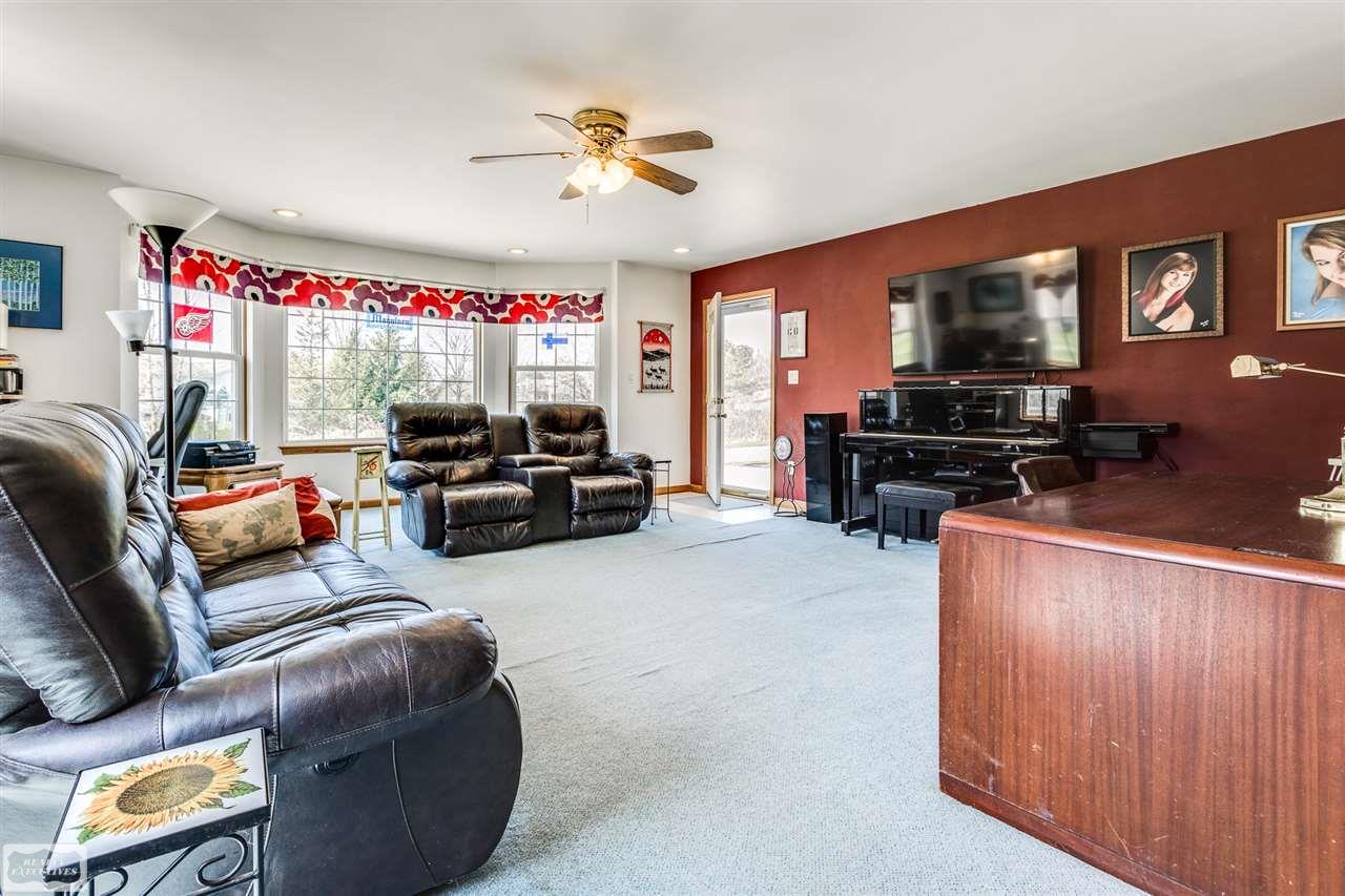 15921 34 Mile Road Armada, MI 48005 - Photo 15 of 49 50038885-14.JPG