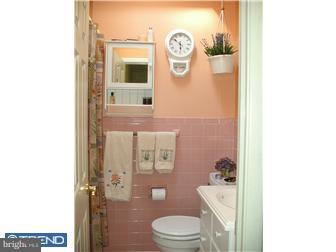11743 Brandon Road Philadelphia, PA 19154 - Photo 9 of 12 Bathroom