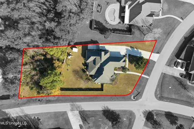 $560,000 | 6205 Silverleaf Drive, Ocean Springs, MS 39564