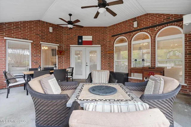 $560,000 | 6205 Silverleaf Drive, Ocean Springs, MS 39564