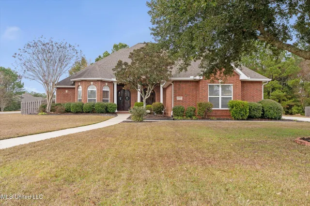 $560,000 | 6205 Silverleaf Drive, Ocean Springs, MS 39564