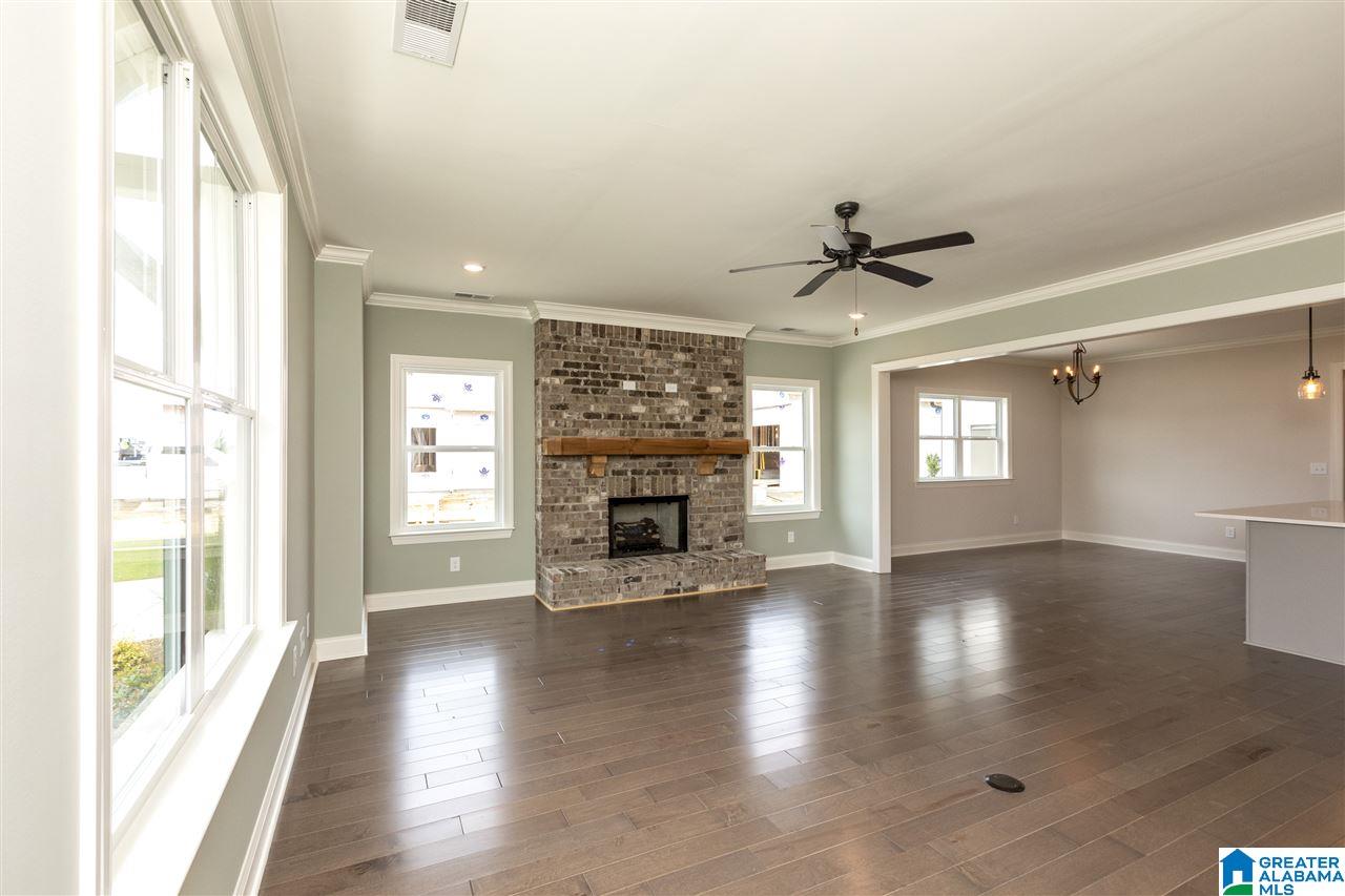 1047 Crestview Ridge Helena, AL 35080 - Photo 9 of 42 Gallery Image 9
