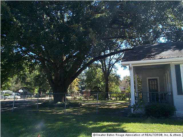 3958 Evangeline Street Baton Rouge, LA 70805 - Photo 2 of 16 Gallery Image 2