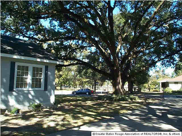 3958 Evangeline Street Baton Rouge, LA 70805 - Photo 4 of 16 Gallery Image 4