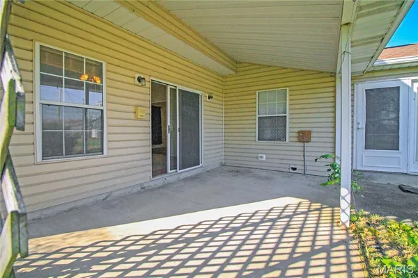 $2,400 | 11 Edgar Lane, Wright City, MO 63390