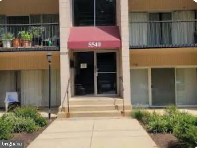 $170,000 | 5540 Karen Elaine Drive, Unit 1647, Hyattsville, MD 20784