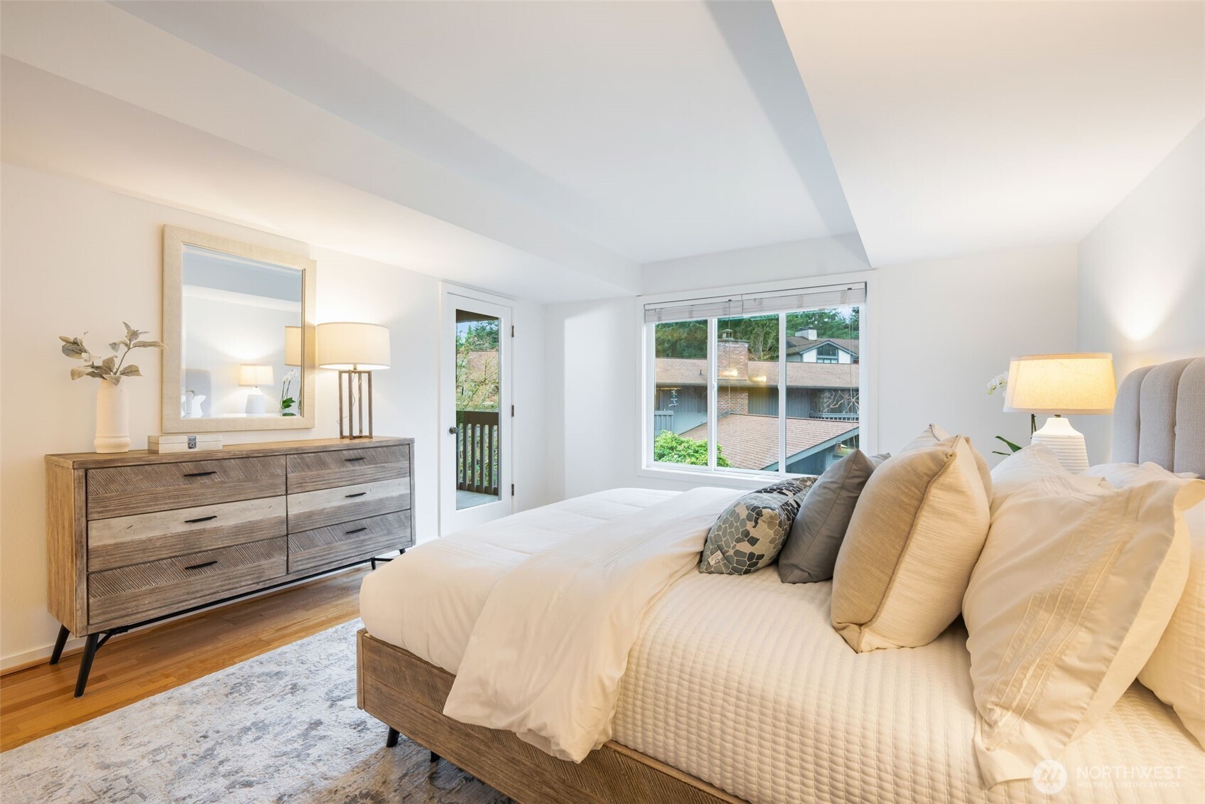 1606 Northeast 140th Street, Unit N4 Seattle, WA 98125 - Photo 19 of 38