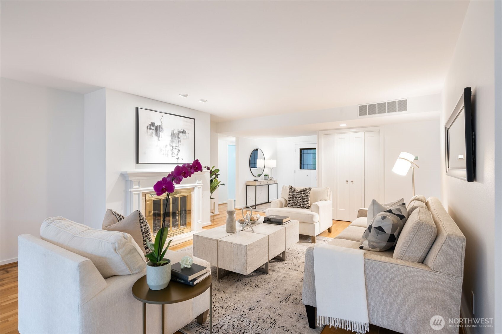 1606 Northeast 140th Street, Unit N4 Seattle, WA 98125 - Photo 2 of 38