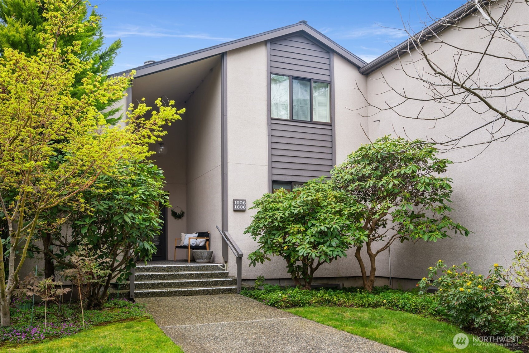 1606 Northeast 140th Street, Unit N4 Seattle, WA 98125 - Photo 37 of 38