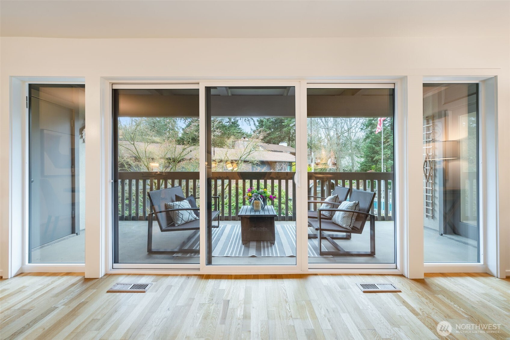 1606 Northeast 140th Street, Unit N4 Seattle, WA 98125 - Photo 9 of 38