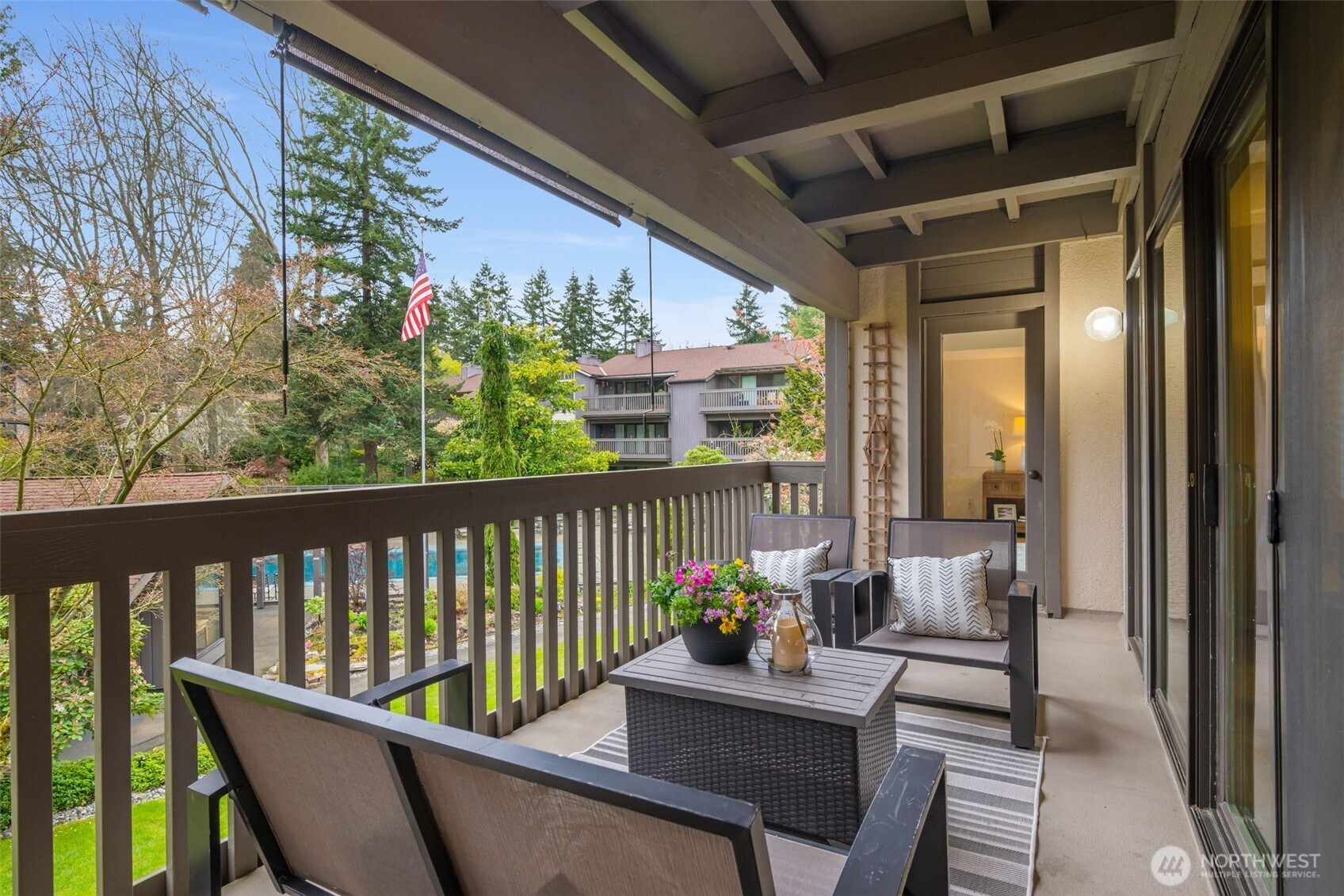 1606 Northeast 140th Street, Unit N4 Seattle, WA 98125 - Photo 10 of 38