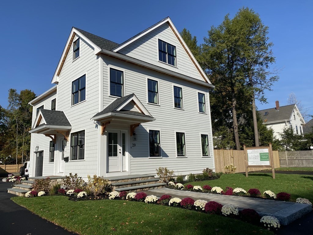 29 Linden Street, Unit 29 Needham, MA 02492 - Photo 3 of 38 Gallery Image 3