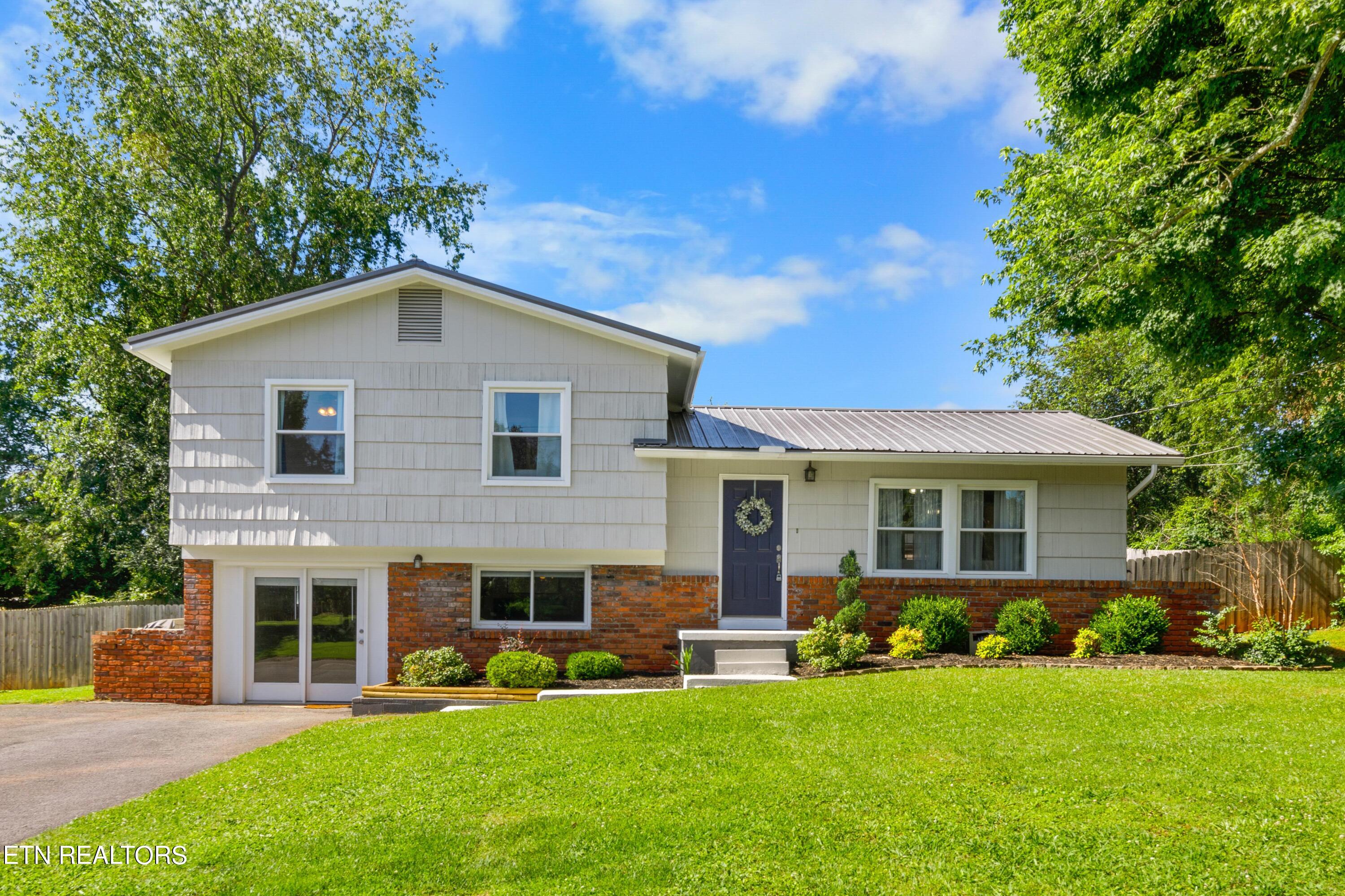 4913 Malta Road Knoxville, TN 37921 - Photo 1 of 27 030A4900