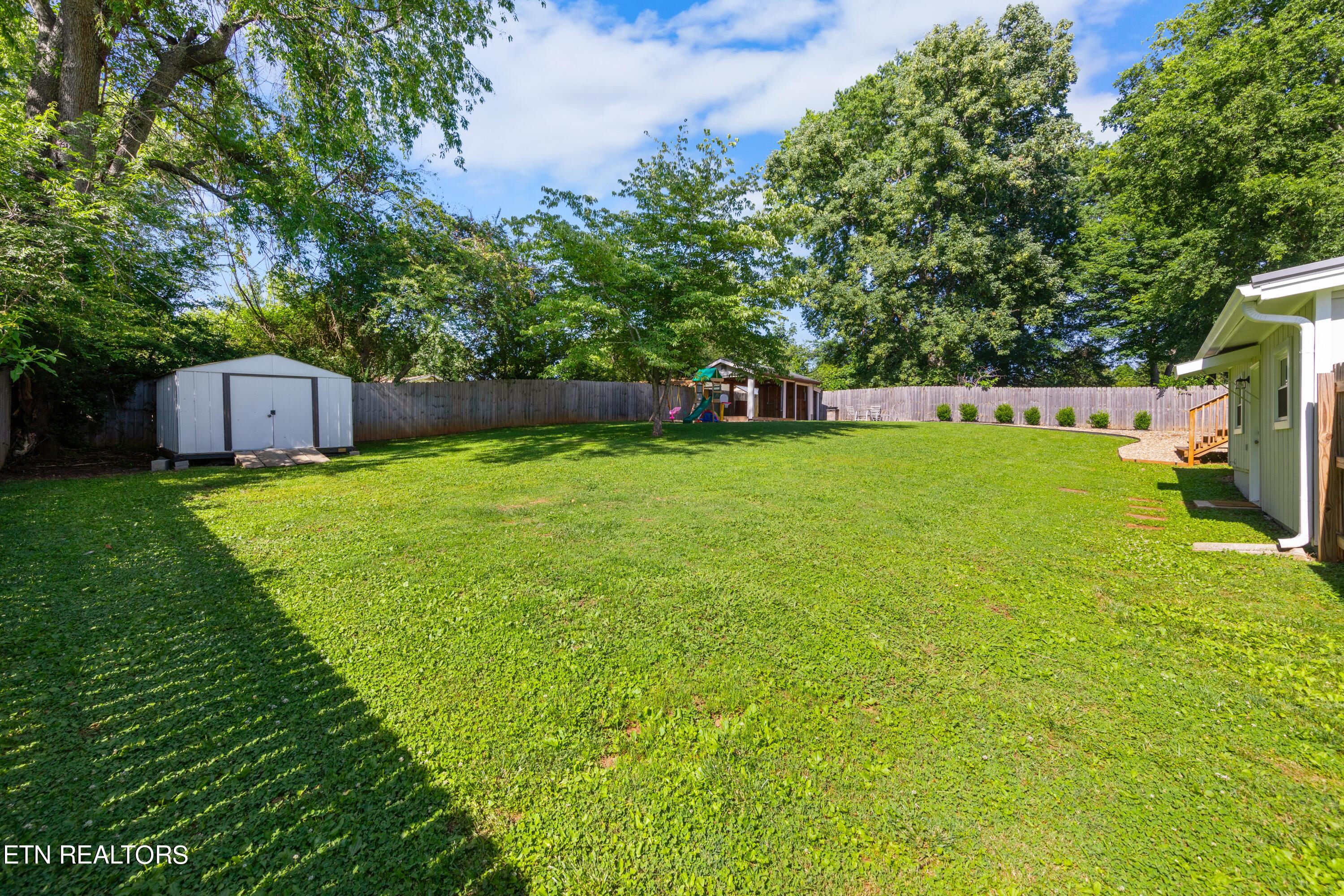 4913 Malta Road Knoxville, TN 37921 - Photo 24 of 27 030A4846