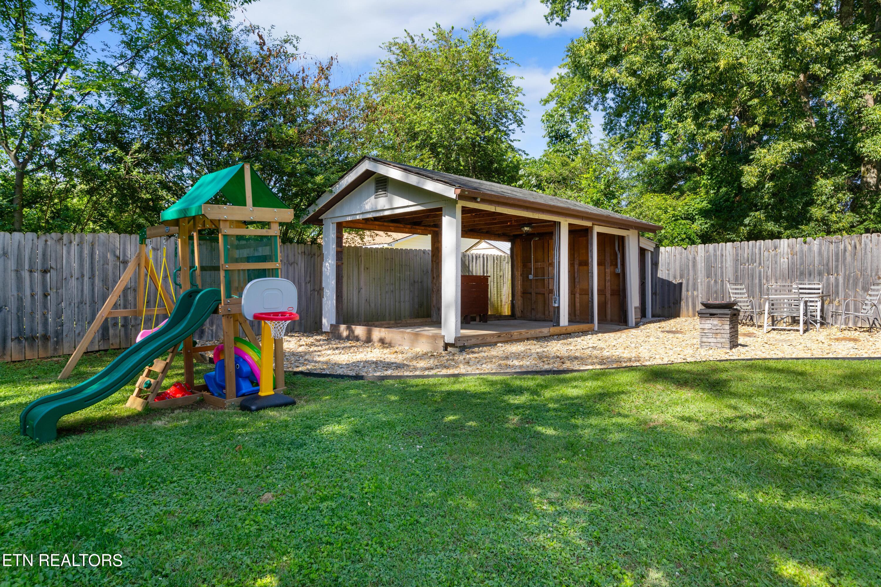 4913 Malta Road Knoxville, TN 37921 - Photo 25 of 27 030A4860