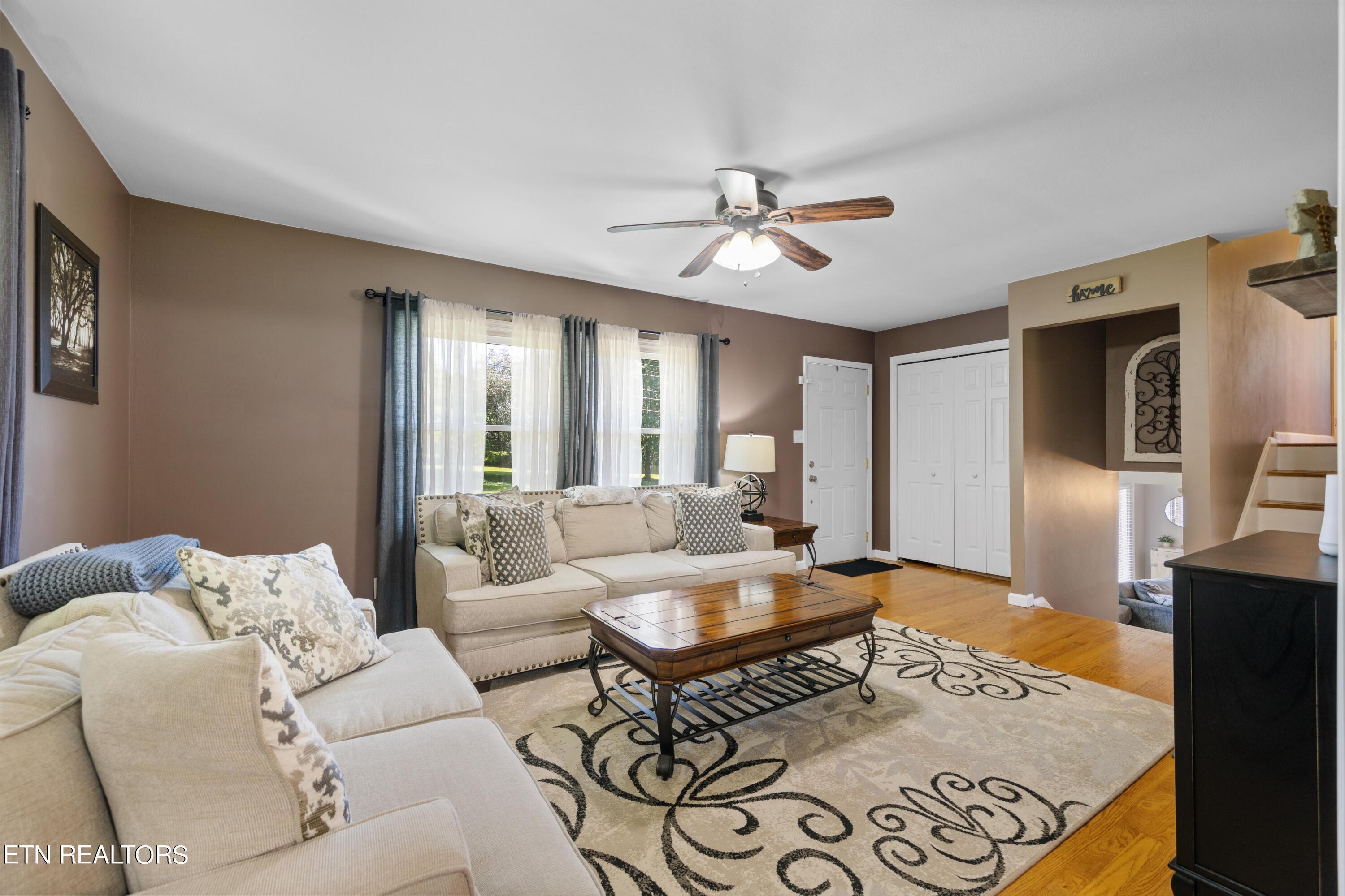 4913 Malta Road Knoxville, TN 37921 - Photo 5 of 27 030A4730
