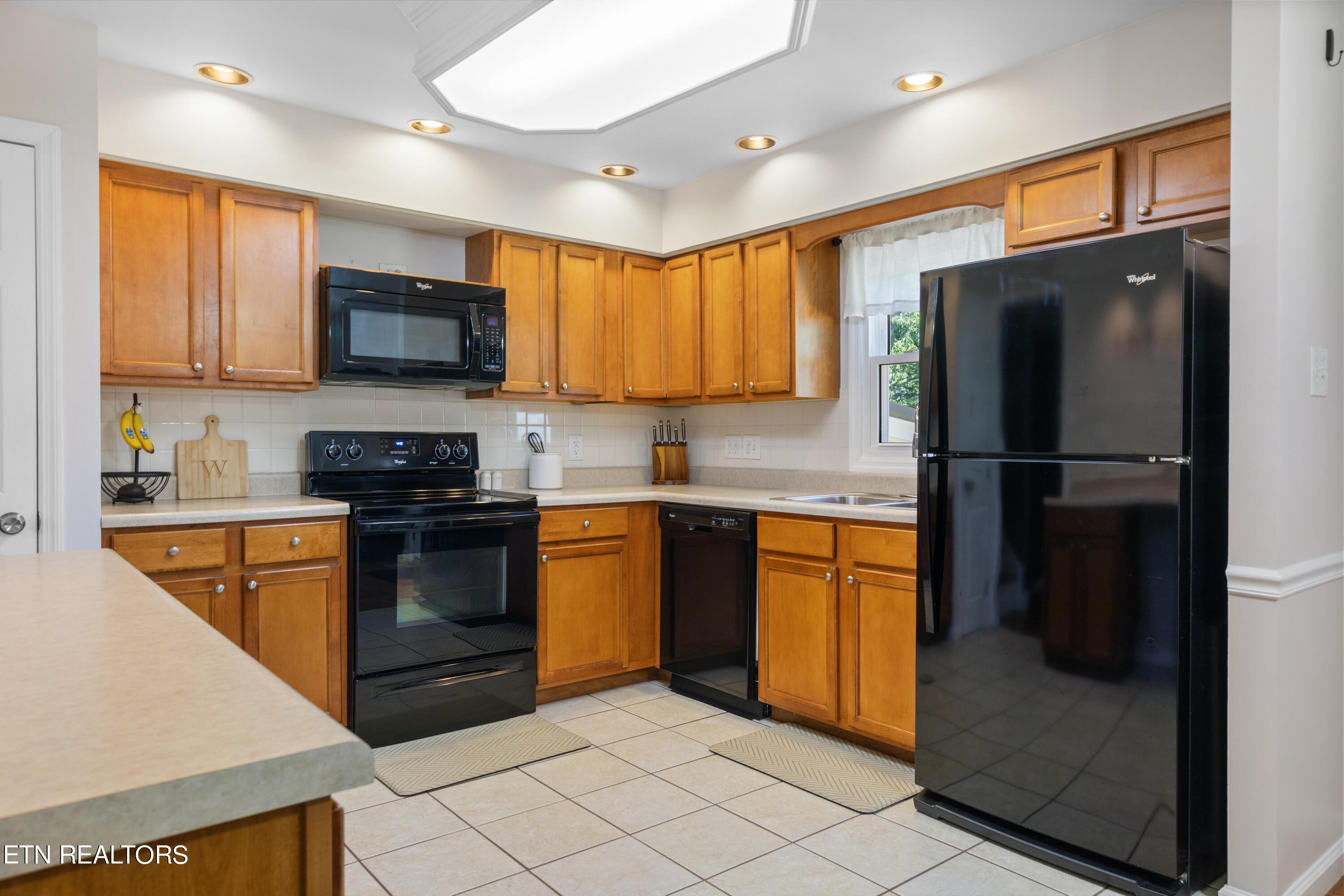 4913 Malta Road Knoxville, TN 37921 - Photo 9 of 27 030A4746