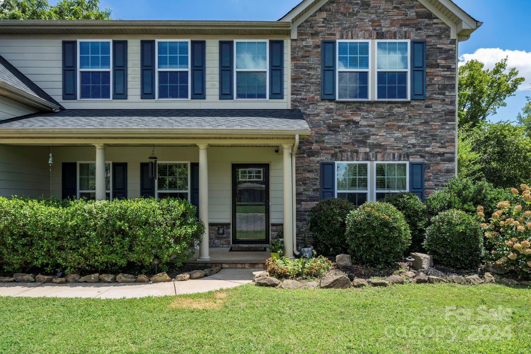 4015 Thorndale Road Indian Trail, NC 28079 - Photo 4 of 45 Gallery Image 4