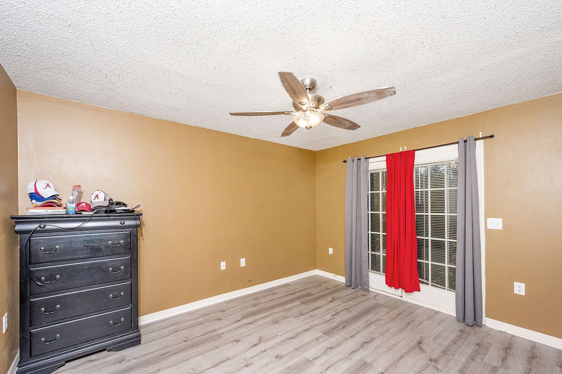 18655 Hammond Street Robertsdale, AL 36567 - Photo 10 of 13 Master Bedroom