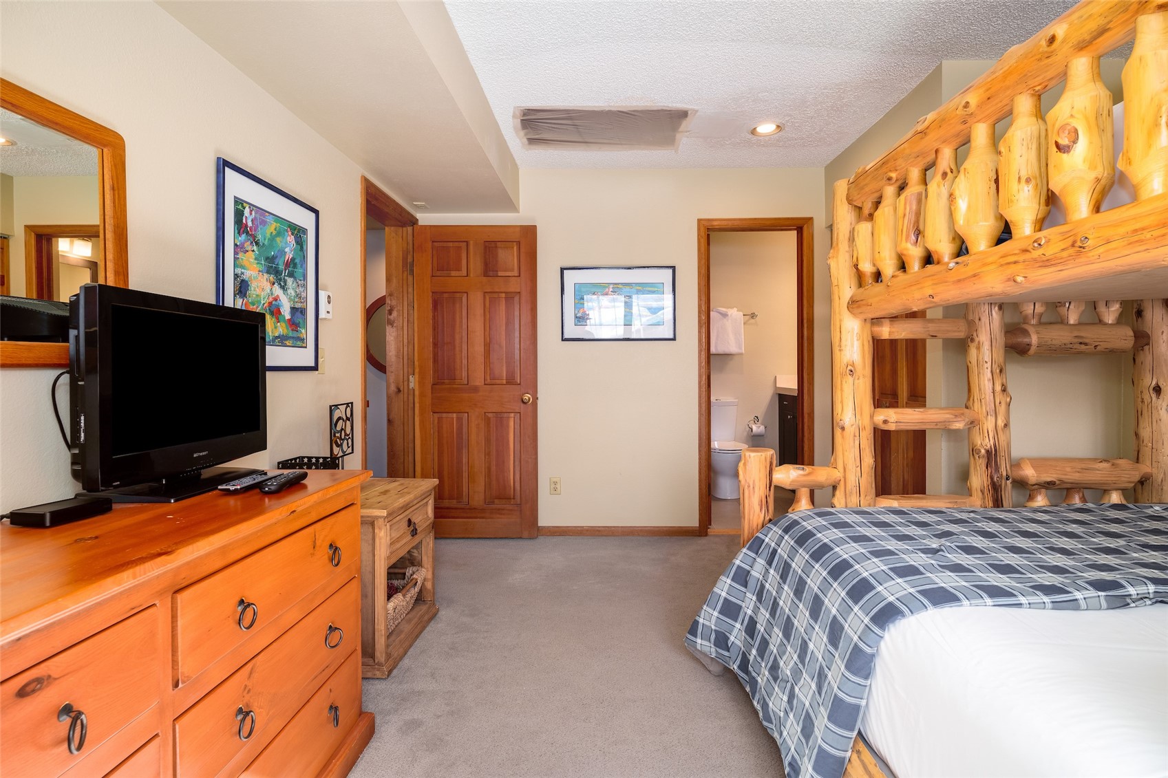 1675 Ranch Road, Unit 405 Steamboat Springs, CO 80487 - Photo 19 of 39 Gallery Image 19