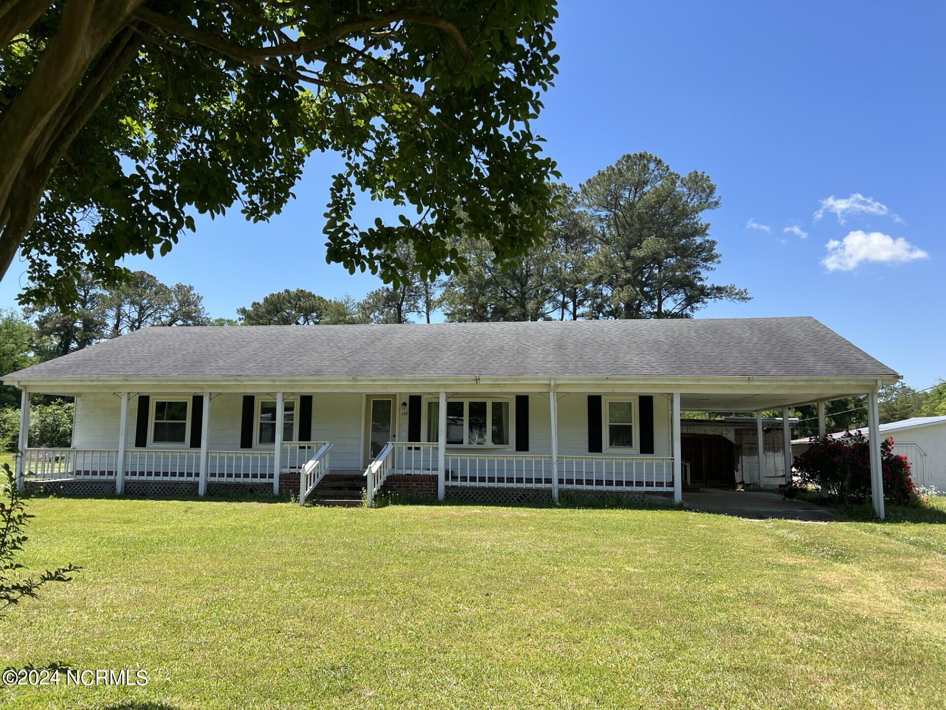 107 Eason Lane Elizabeth City, NC 27909 - Photo 1 of 25 front of house