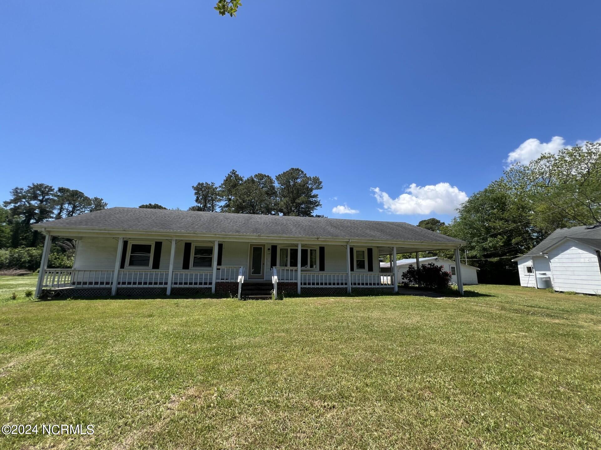 107 Eason Lane Elizabeth City, NC 27909 - Photo 3 of 25 front of house 3
