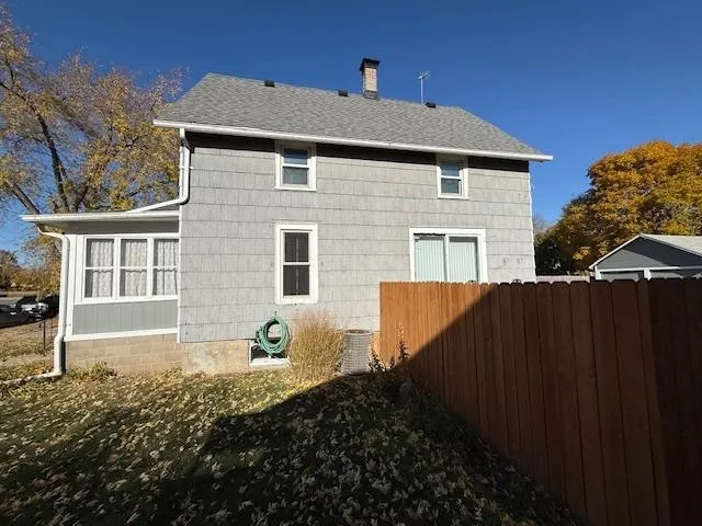 $164,900 | 743 11th Street, Beloit, WI 53511