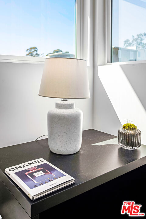 5832 David Avenue, Unit 1 Los Angeles, CA 90034 - Photo 32 of 44